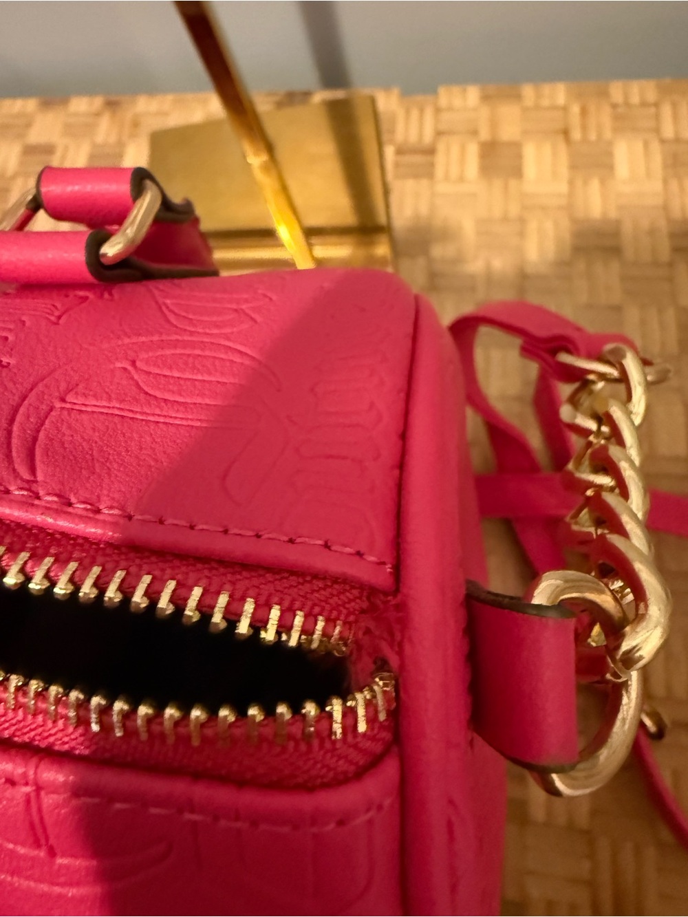 Juicy Couture Deboss Logo Speedy Satchel in the vibrant color Raspberry Tart EUC - Picture 9 of 13